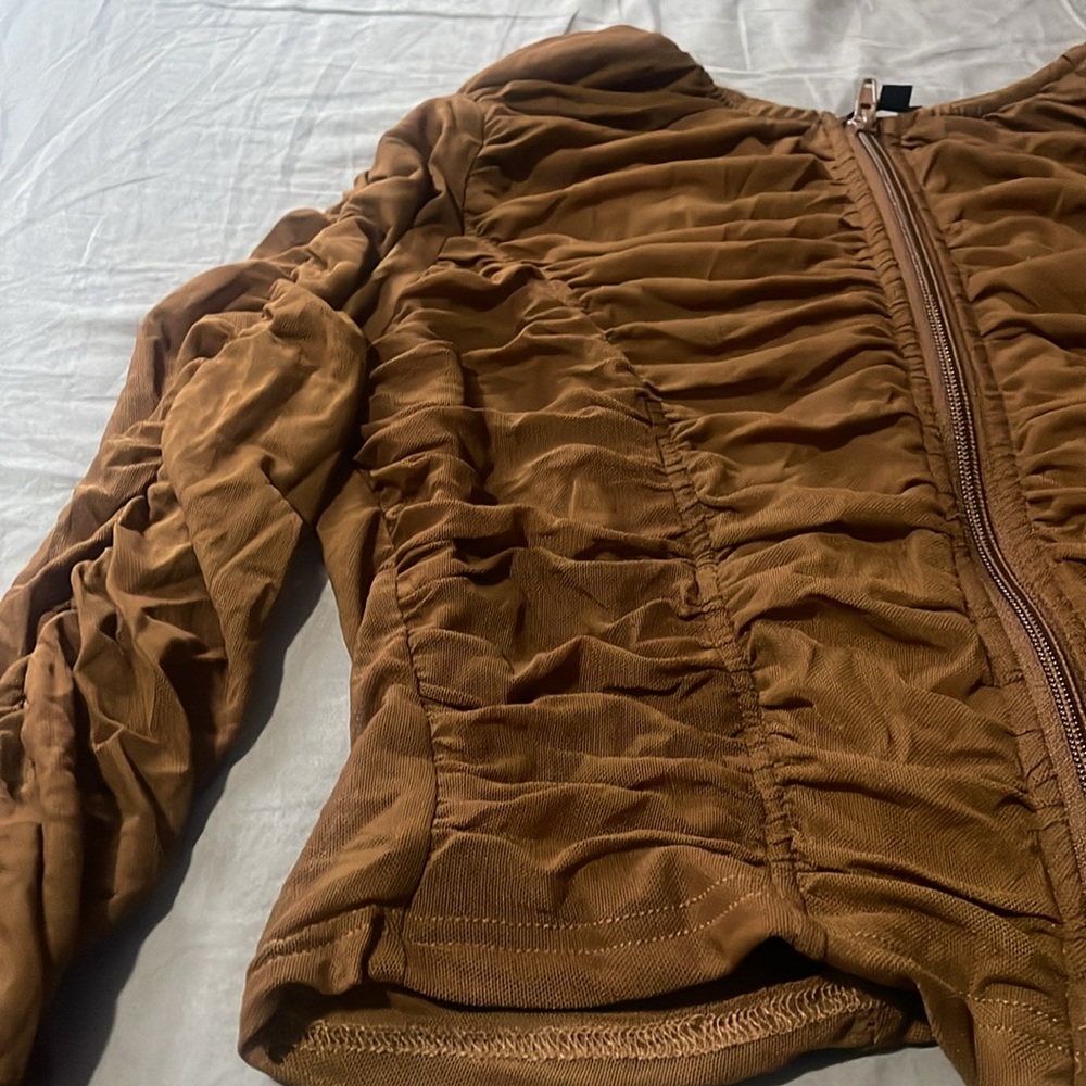 Brown Ruched Set - Picture 2 of 4